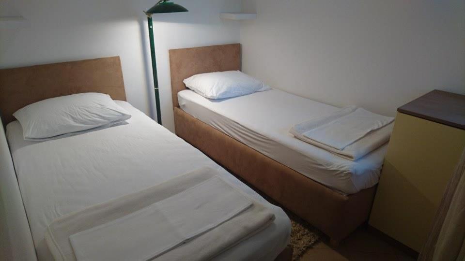 Sunset Apartmani Ždrelac Екстериор снимка